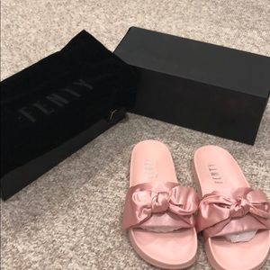 Fenty puma slides